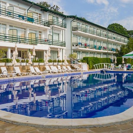 Kini Park Hotel All Inclusive & Free Parking غولدن ساندز المظهر الخارجي الصورة